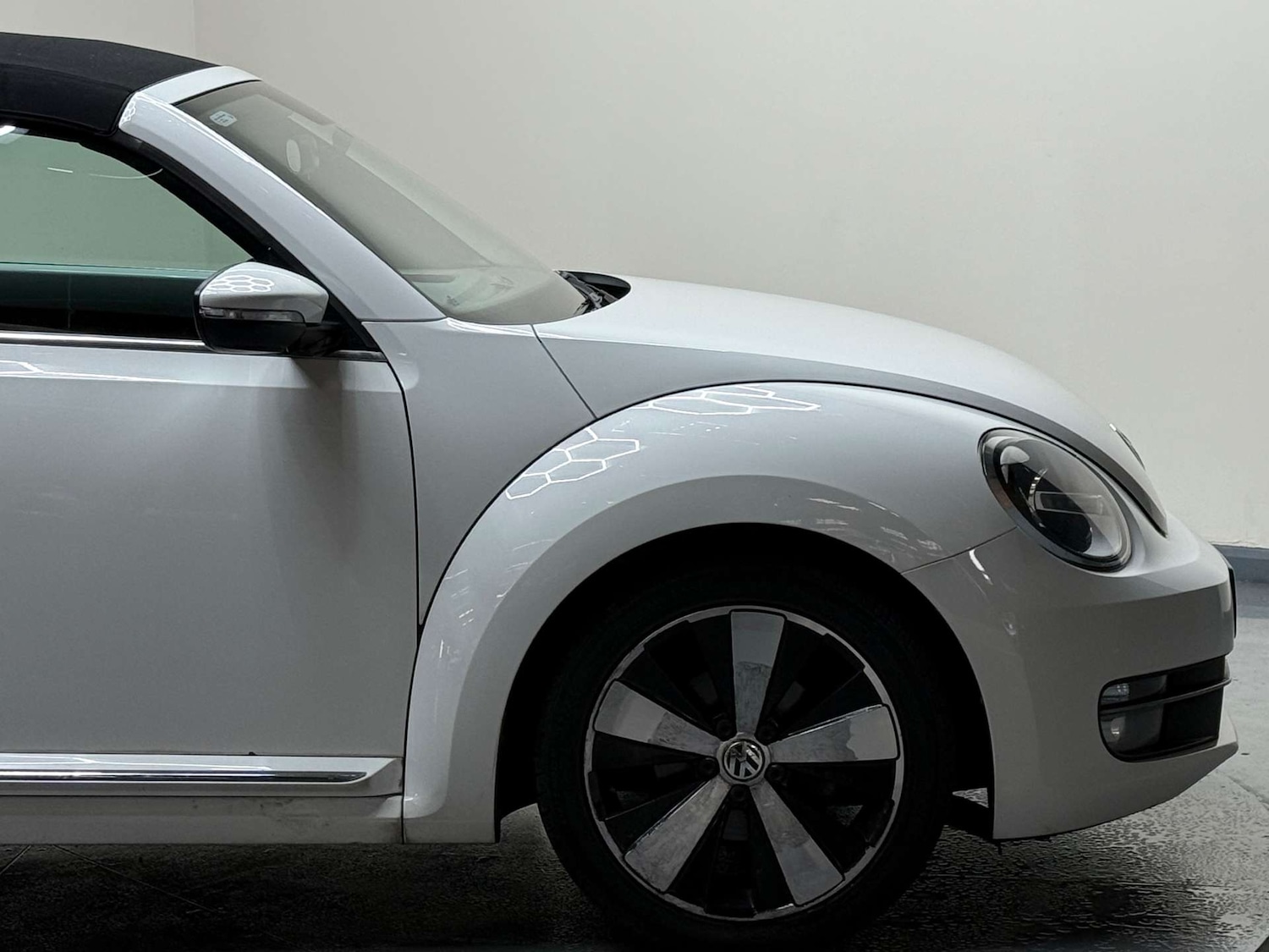 Used Volkswagen Beetle 2014 for sale - 76601471: Photo 45