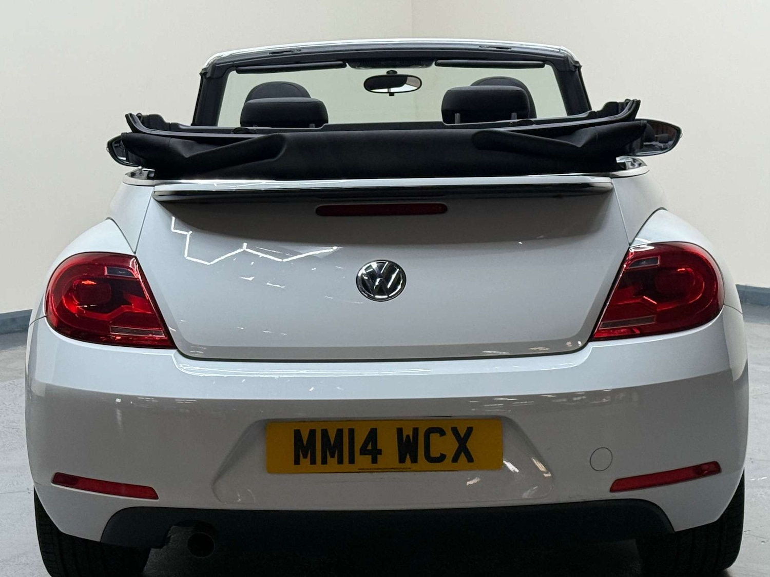 Used Volkswagen Beetle 2014 for sale - 76601471: Photo 9