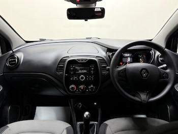 Used Renault Captur 2016 for sale - 75224258: Photo