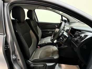 Used Renault Captur 2016 for sale - 75224258: Photo