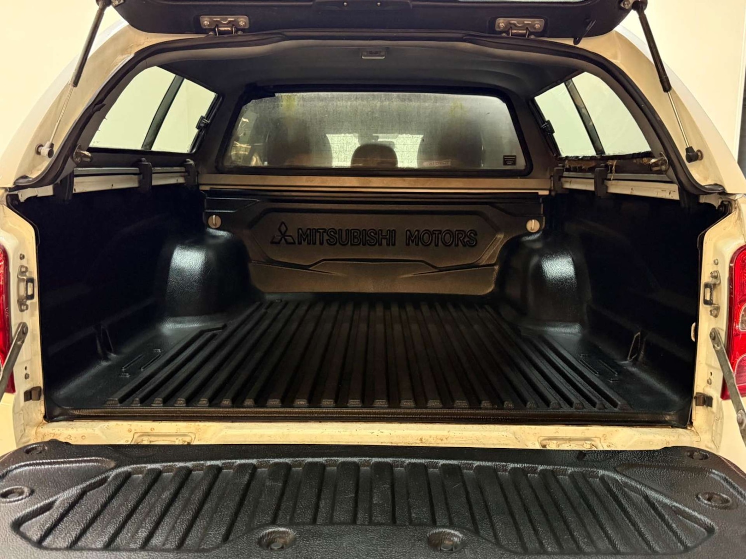 Used Mitsubishi L200 2016 for sale - 76181009: Photo 51