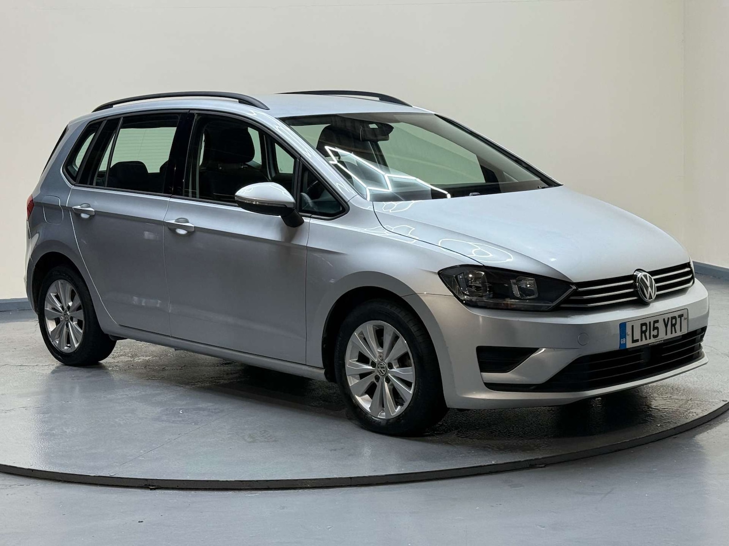 Used Volkswagen Golf SV 2015 for sale - 76682726: Photo 12