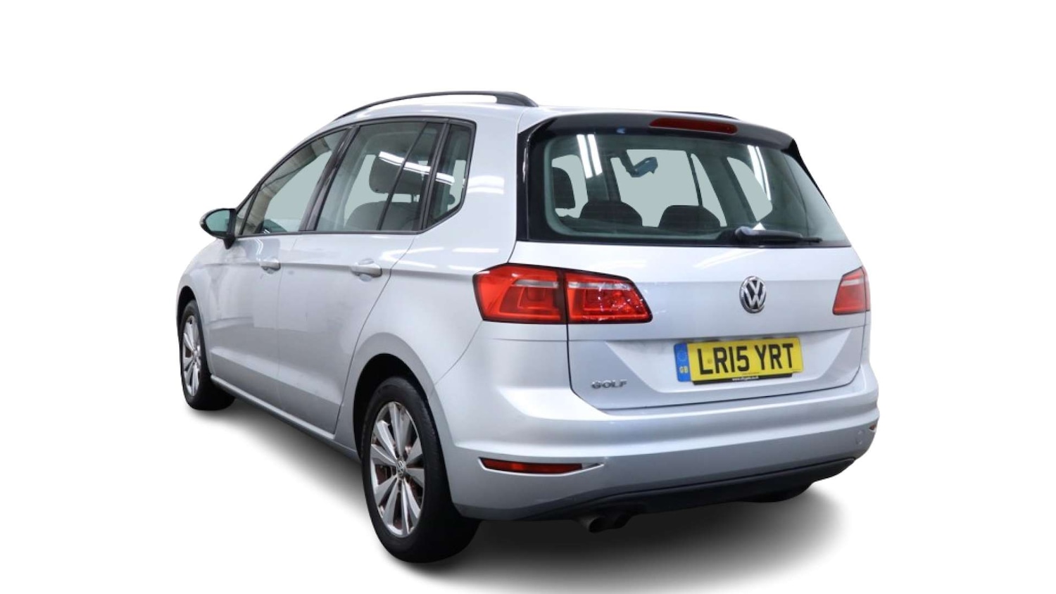 Used Volkswagen Golf SV 2015 for sale - 76682726: Photo 2