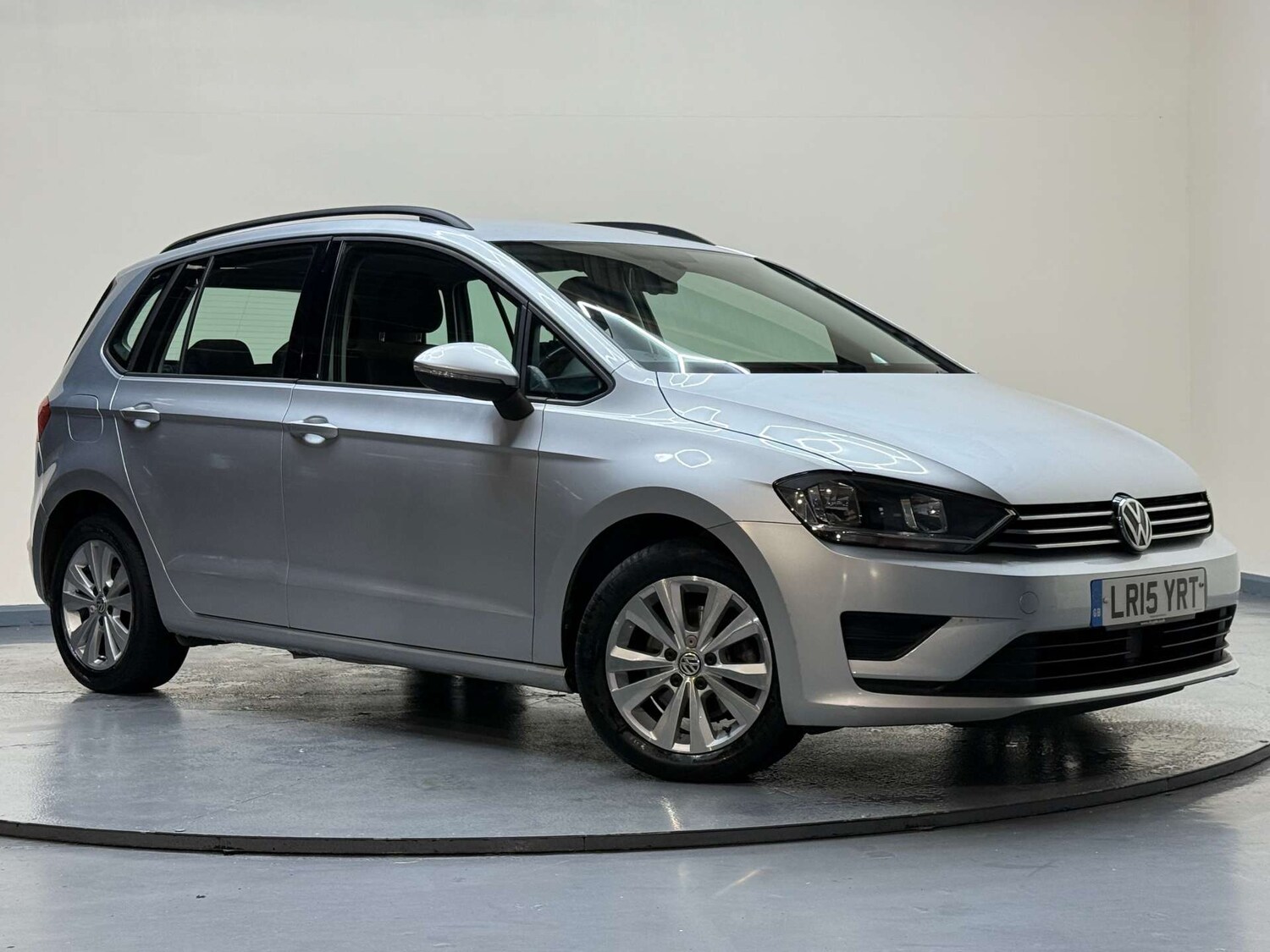 Used Volkswagen Golf SV 2015 for sale - 76682726: Photo 33