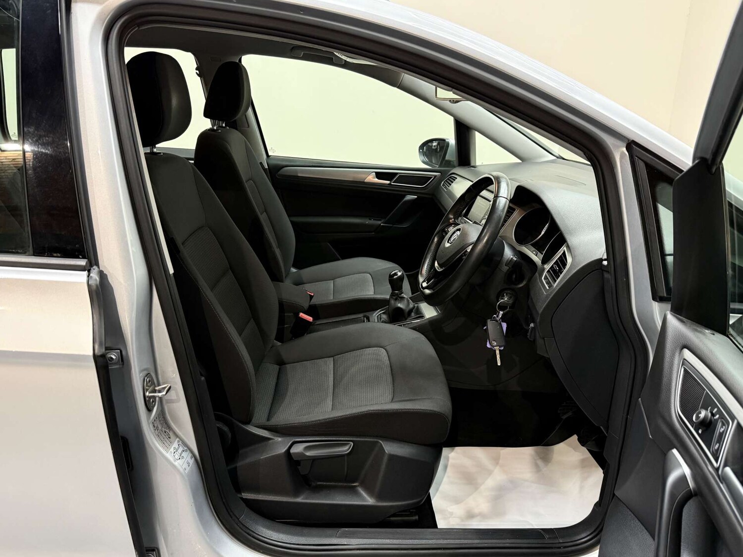 Used Volkswagen Golf SV 2015 for sale - 76682726: Photo 5