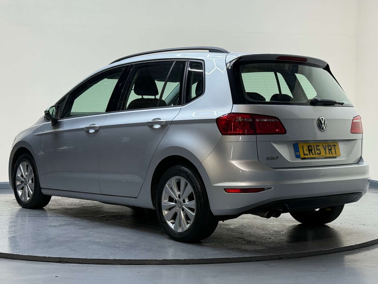 Used Volkswagen Golf SV 2015 for sale - 76682726: Photo 51