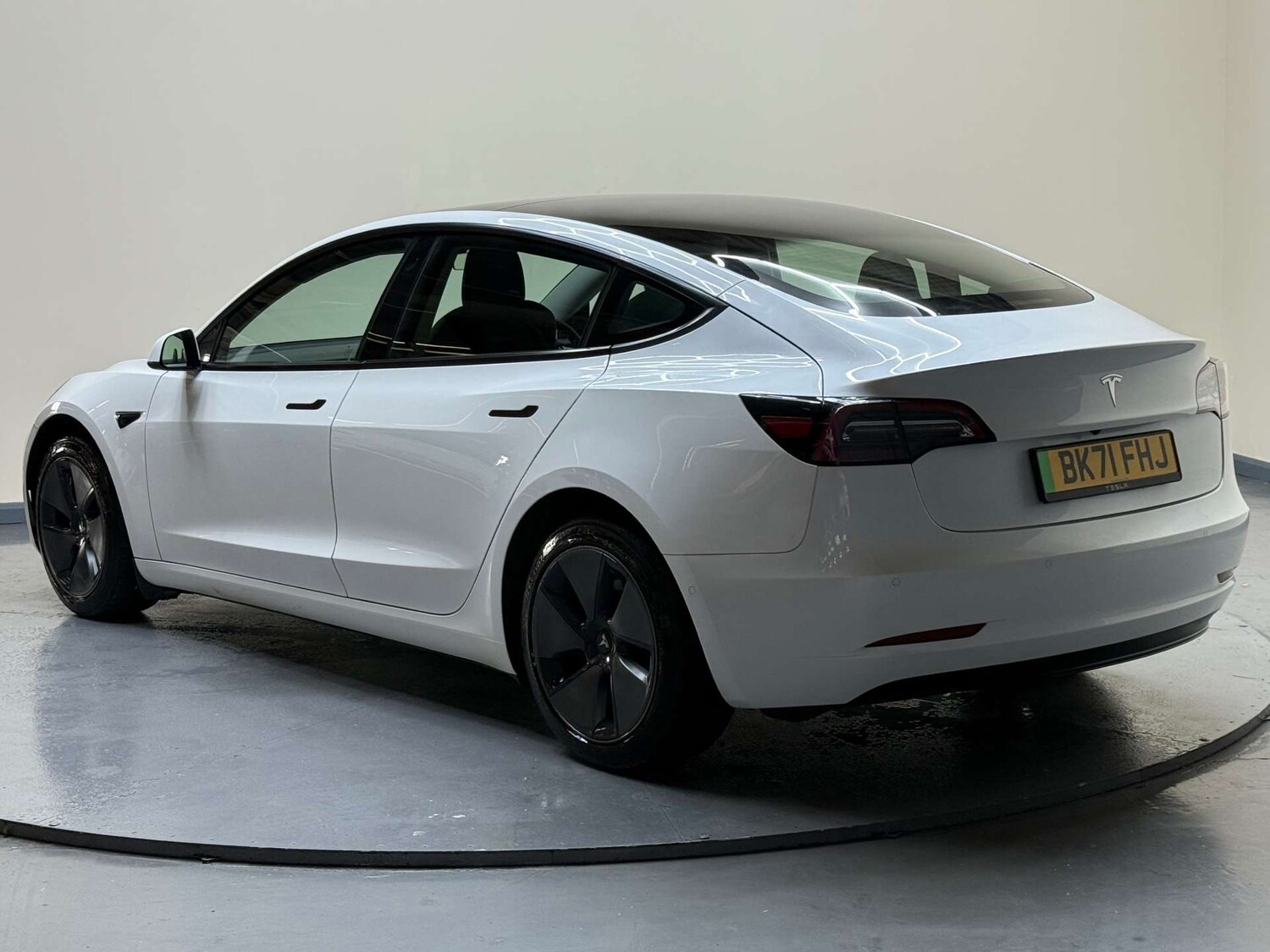 Used Tesla Model 3 2021 for sale - 76385758: Photo 28