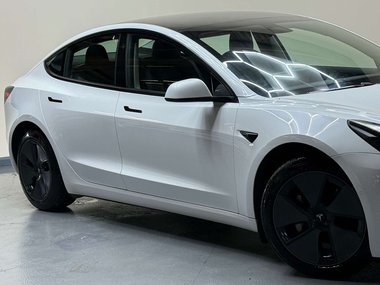 Used Tesla Model 3 2021 for sale - 76385758: Photo 48