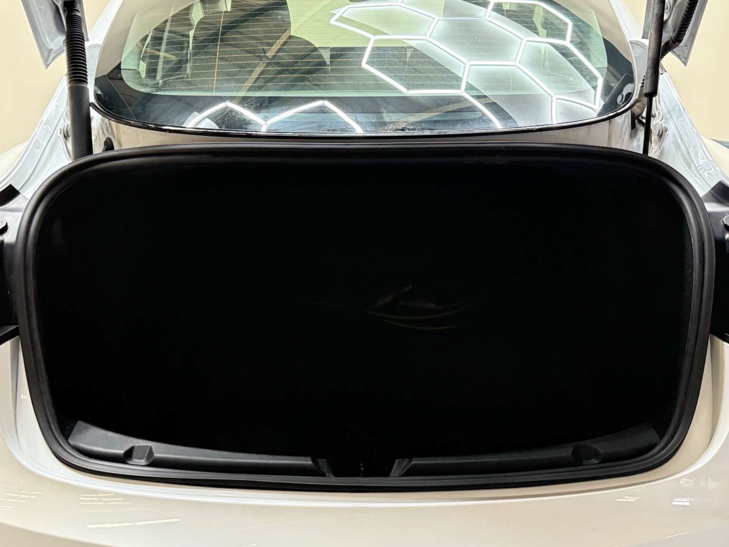 Used Tesla Model 3 2021 for sale - 76385758: Photo 59