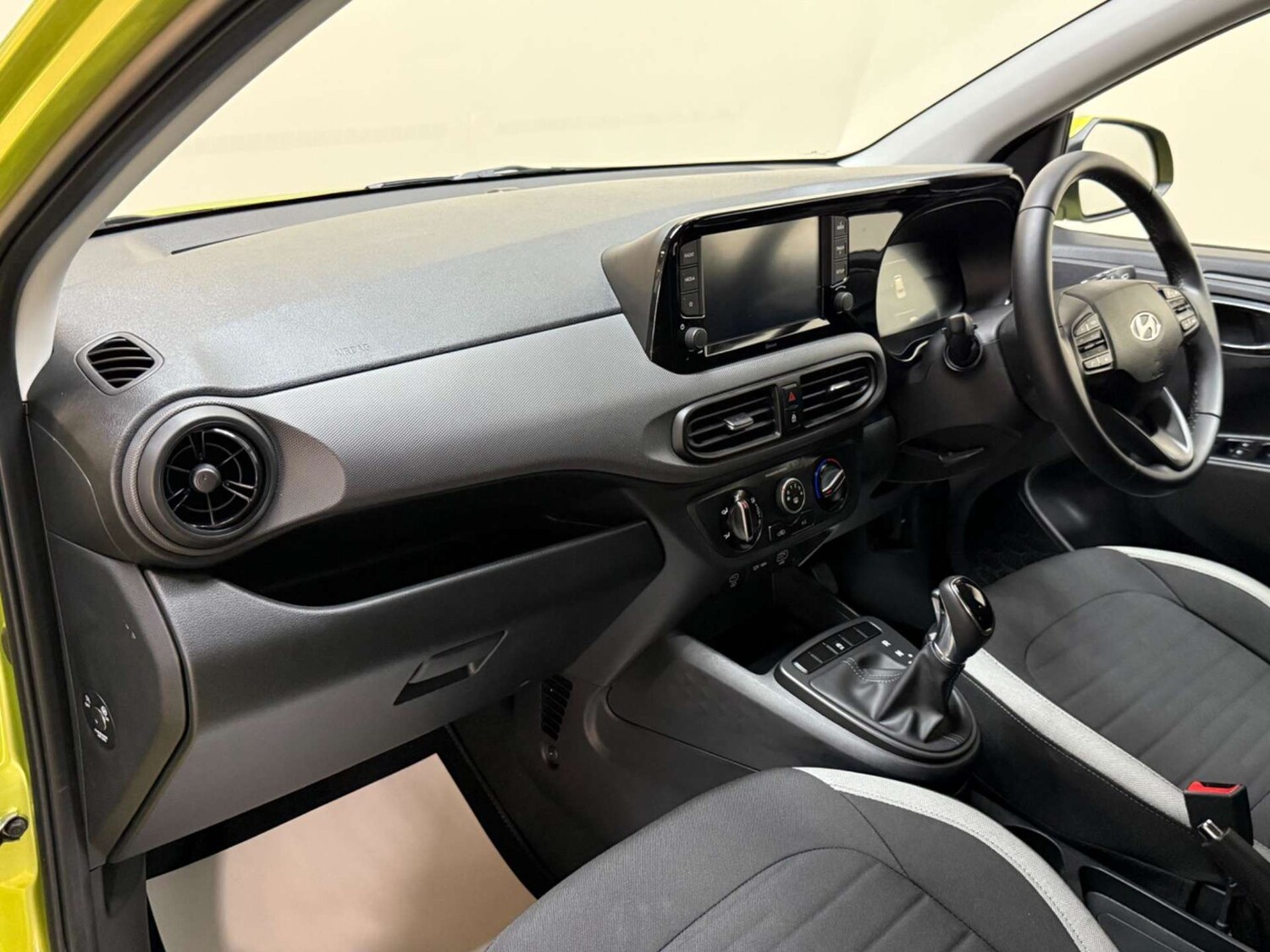 Used Hyundai i10 2024 for sale - 76600772: Photo 34