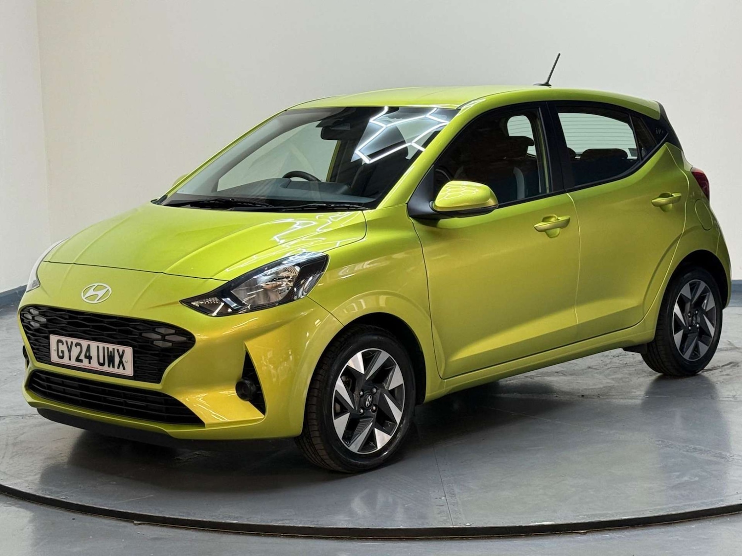 Used Hyundai i10 2024 for sale - 76600772: Photo 42