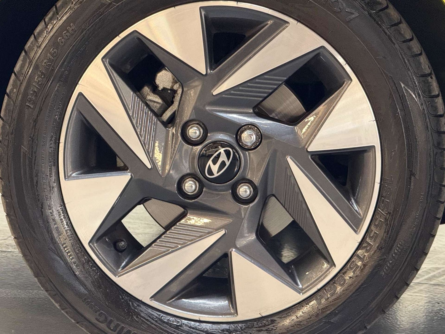 Used Hyundai i10 2024 for sale - 76600772: Photo 63