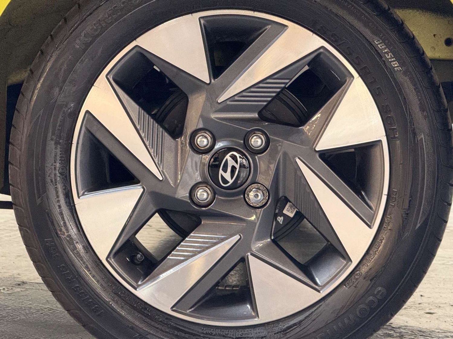 Used Hyundai i10 2024 for sale - 76600772: Photo 64