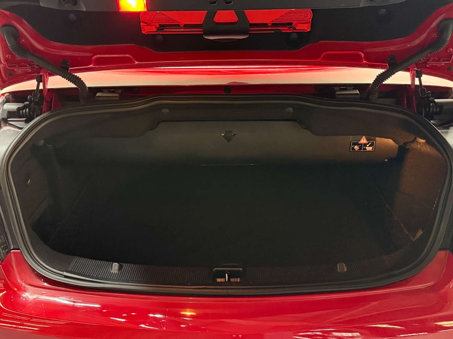 Used Mercedes-Benz E Class 2015 for sale - 76363942: Photo 12