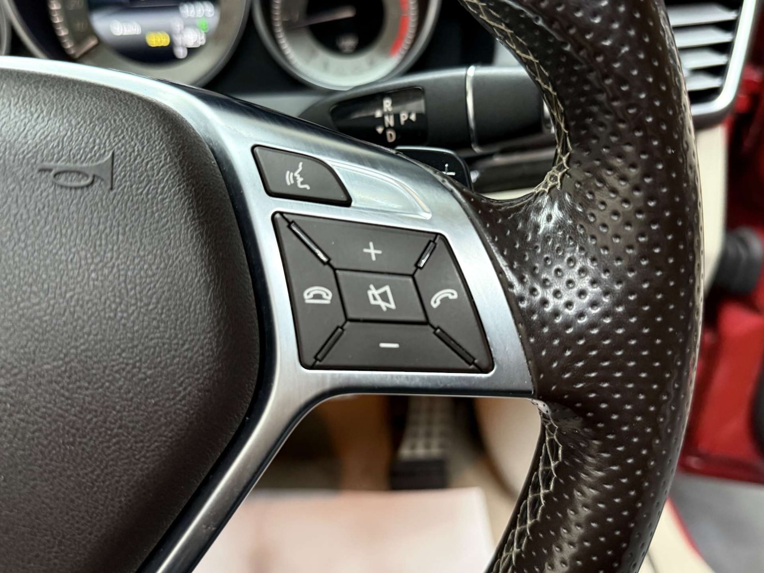 Used Mercedes-Benz E Class 2015 for sale - 76363942: Photo 21