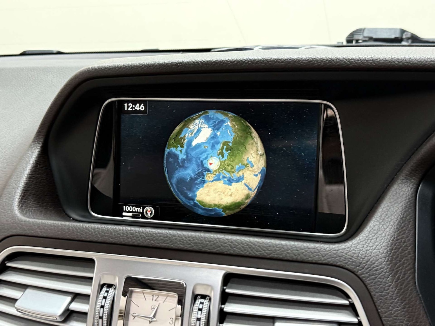 Used Mercedes-Benz E Class 2015 for sale - 76363942: Photo 22