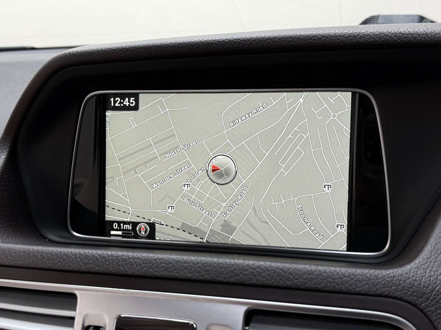 Used Mercedes-Benz E Class 2015 for sale - 76363942: Photo 24