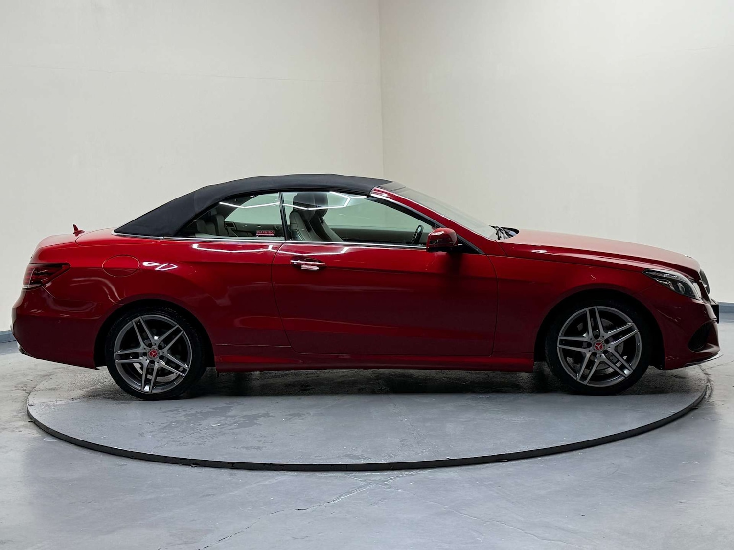 Used Mercedes-Benz E Class 2015 for sale - 76363942: Photo 47