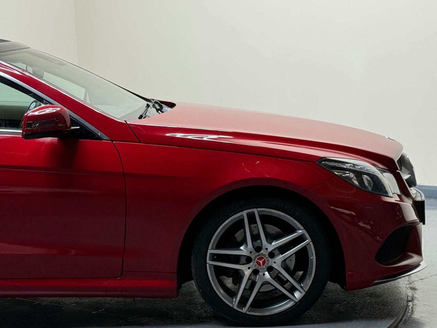 Used Mercedes-Benz E Class 2015 for sale - 76363942: Photo 48