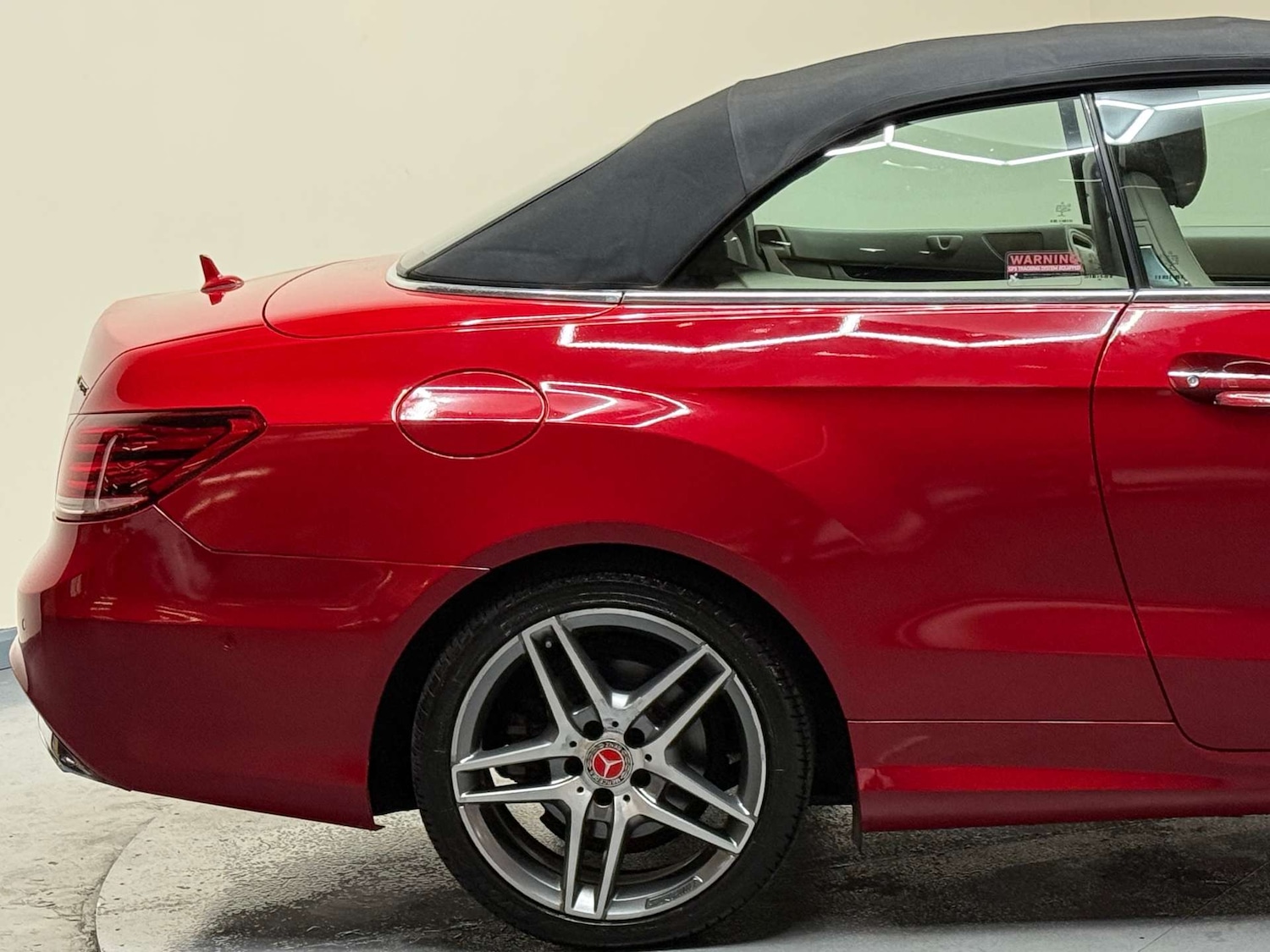 Used Mercedes-Benz E Class 2015 for sale - 76363942: Photo 49