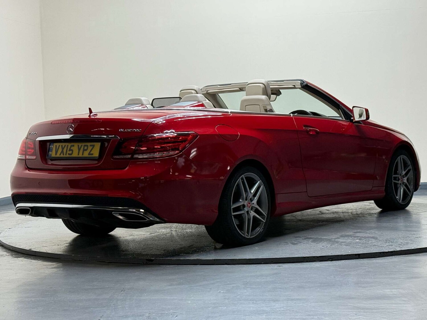 Used Mercedes-Benz E Class 2015 for sale - 76363942: Photo 60