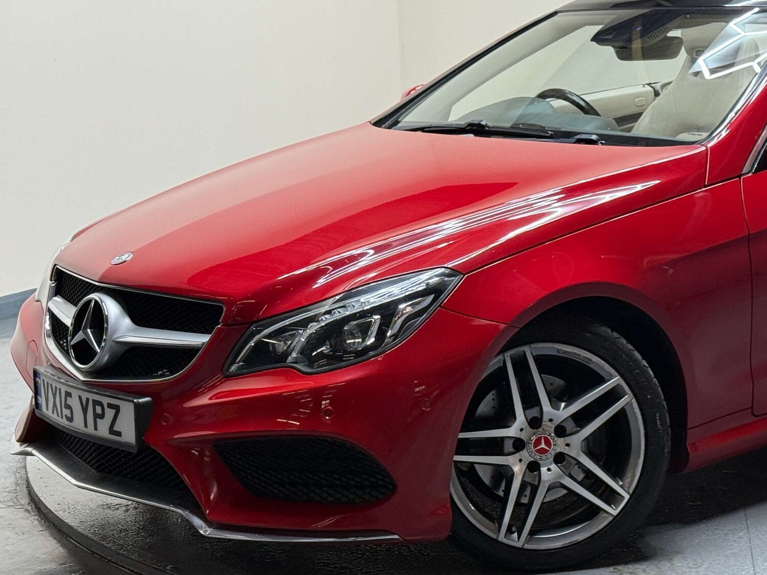 Used Mercedes-Benz E Class 2015 for sale - 76363942: Photo 65