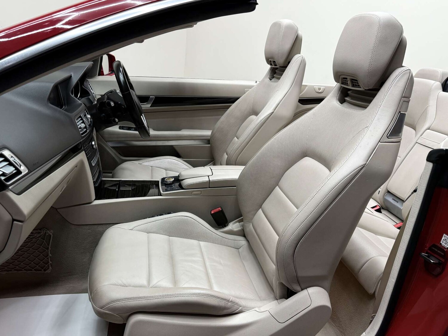 Used Mercedes-Benz E Class 2015 for sale - 76363942: Photo 72