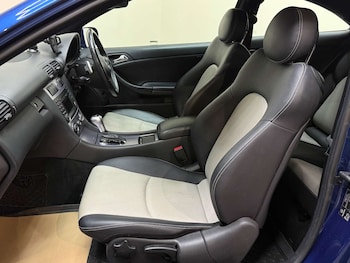 Used Mercedes-Benz CLC Class 2009 for sale - 77437731: Photo