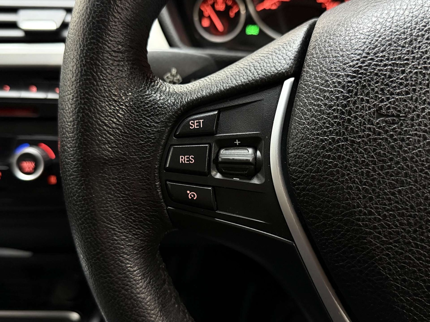 Used BMW 3 Series 2012 for sale - 77022309: Photo 14