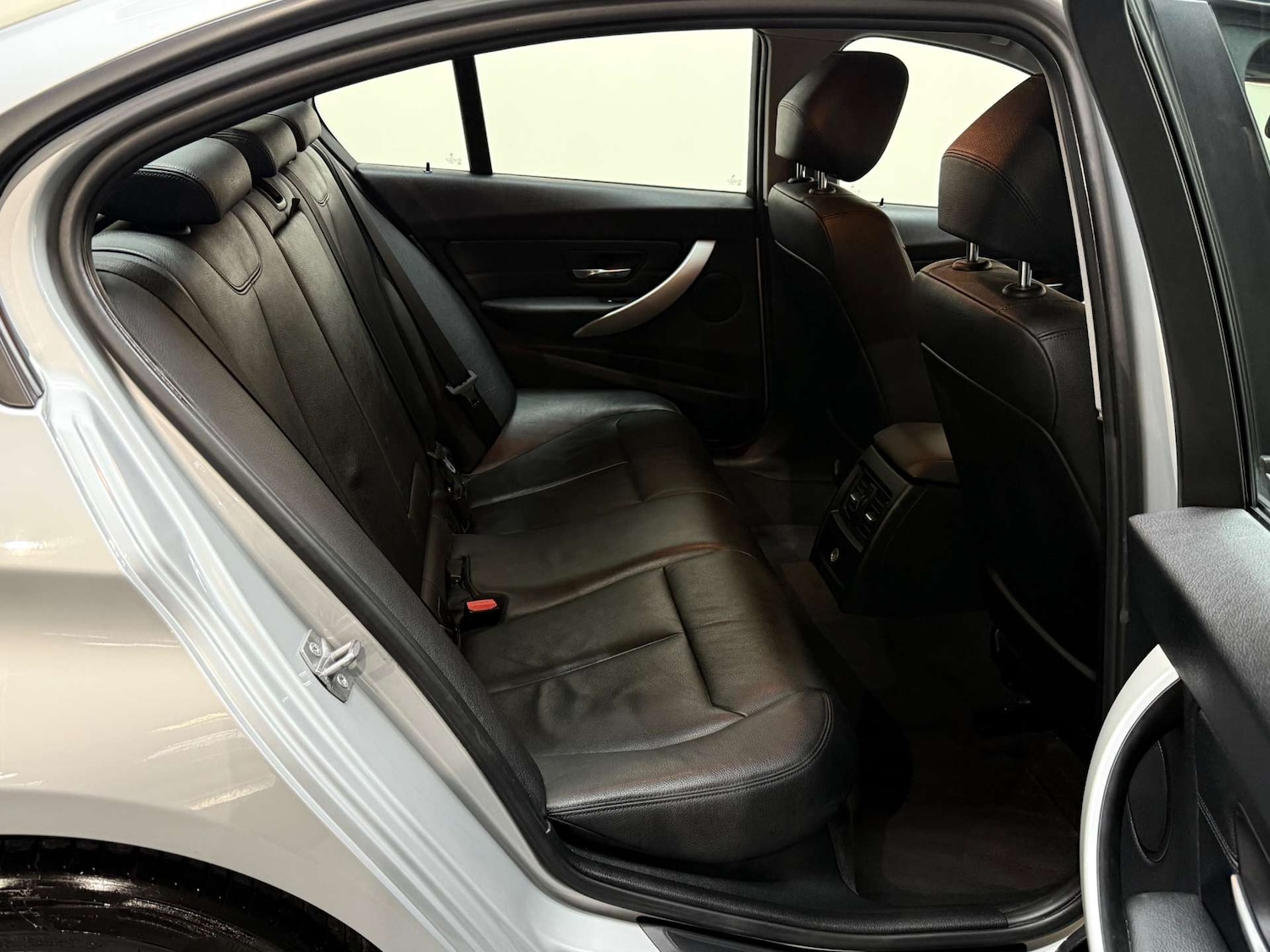 Used BMW 3 Series 2012 for sale - 77022309: Photo 23