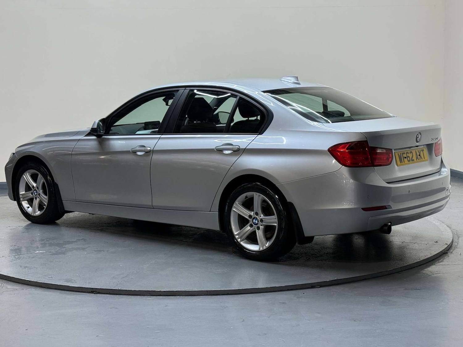 Used BMW 3 Series 2012 for sale - 77022309: Photo 39