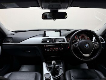 Used BMW 3 Series 2012 for sale - 77022309: Photo