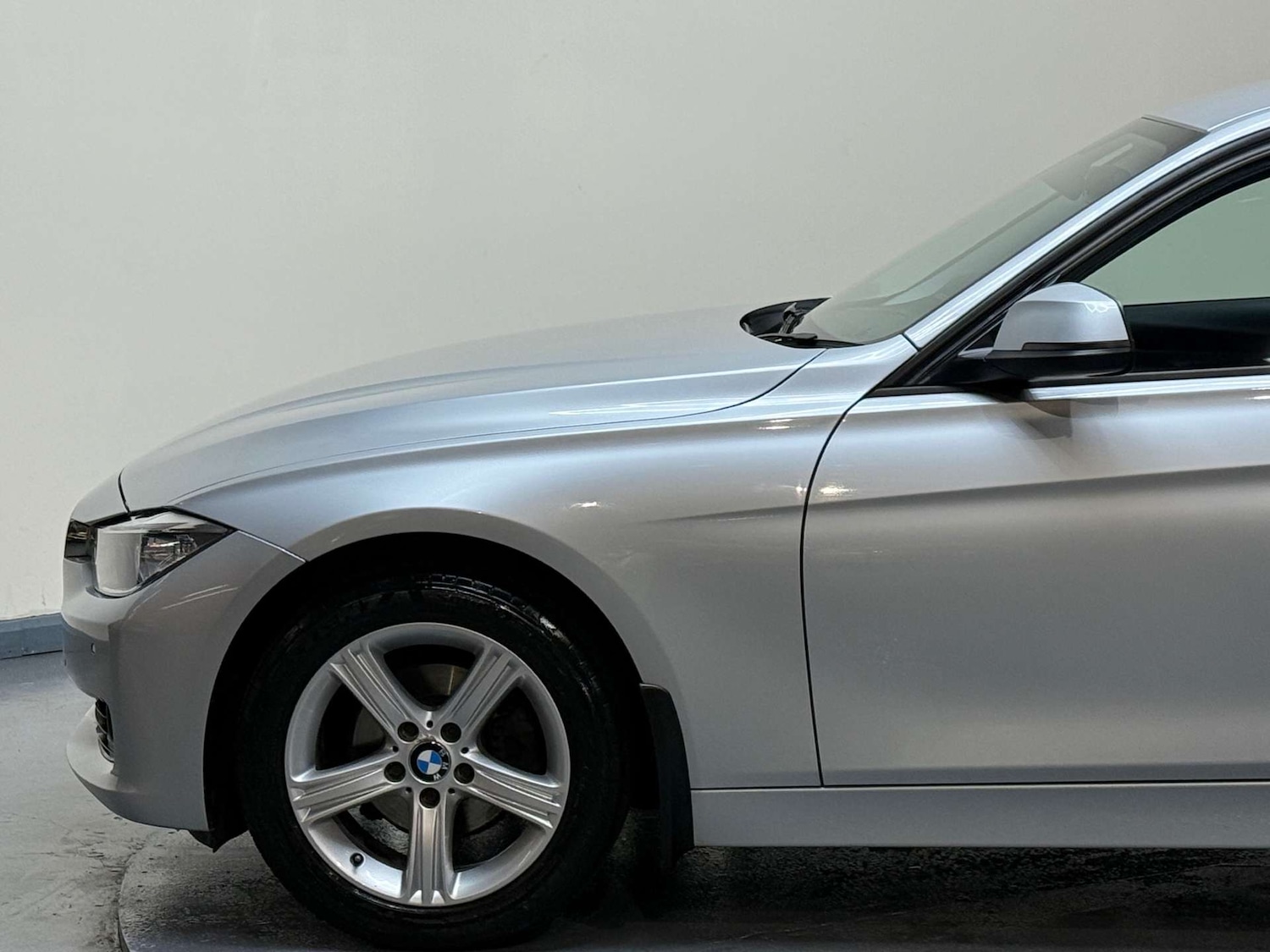 Used BMW 3 Series 2012 for sale - 77022309: Photo 40