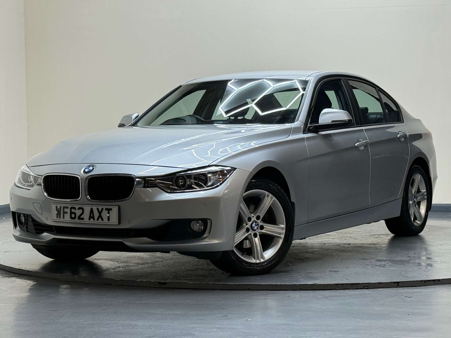 Used BMW 3 Series 2012 for sale - 77022309: Photo 42
