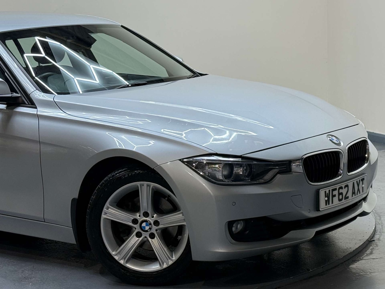 Used BMW 3 Series 2012 for sale - 77022309: Photo 44