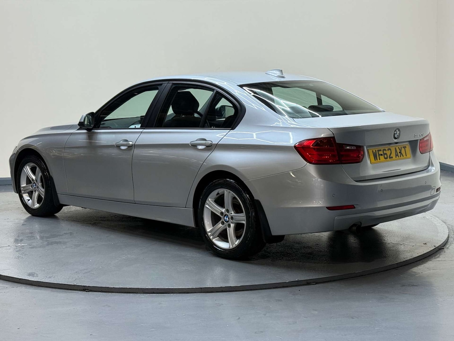 Used BMW 3 Series 2012 for sale - 77022309: Photo 47