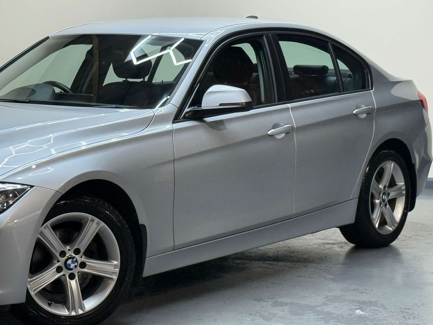 Used BMW 3 Series 2012 for sale - 77022309: Photo 49