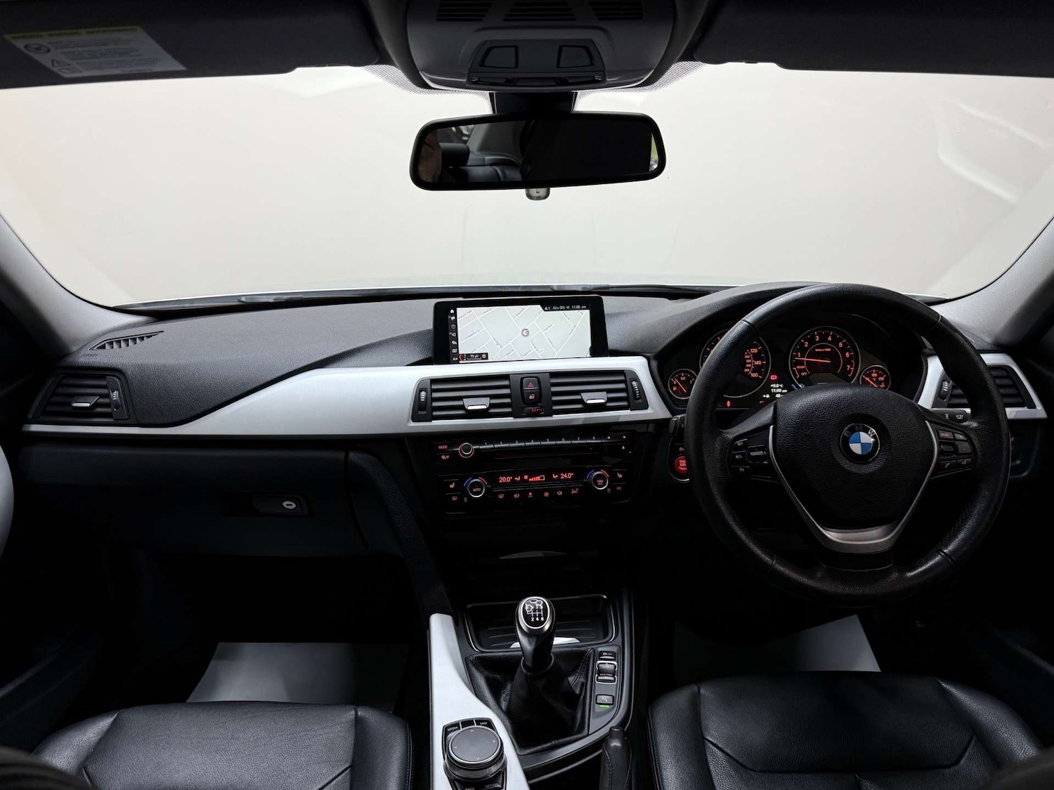 Used BMW 3 Series 2012 for sale - 77022309: Photo 54