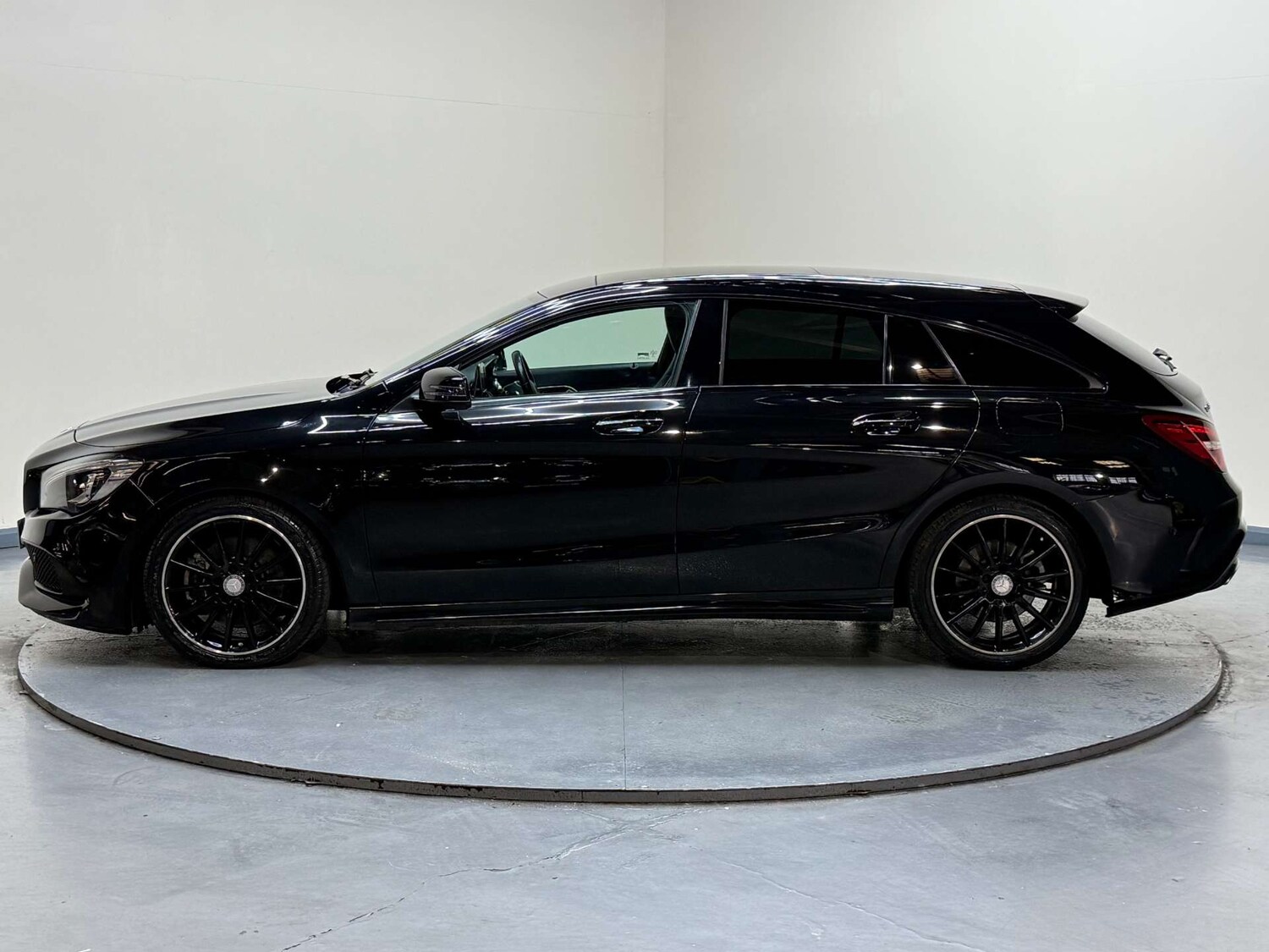 Used Mercedes-Benz CLA 2017 for sale - 77676627: Photo 25