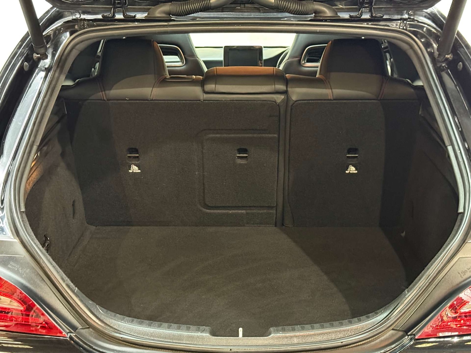 Used Mercedes-Benz CLA 2017 for sale - 77676627: Photo 9