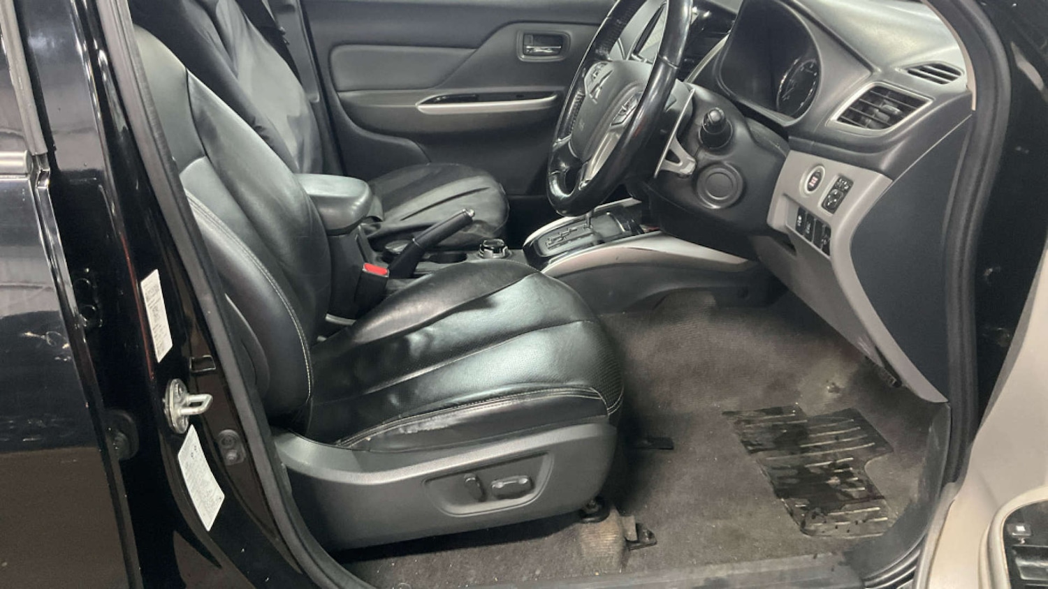 Used Mitsubishi L200 2019 for sale - 76719589: Photo 4