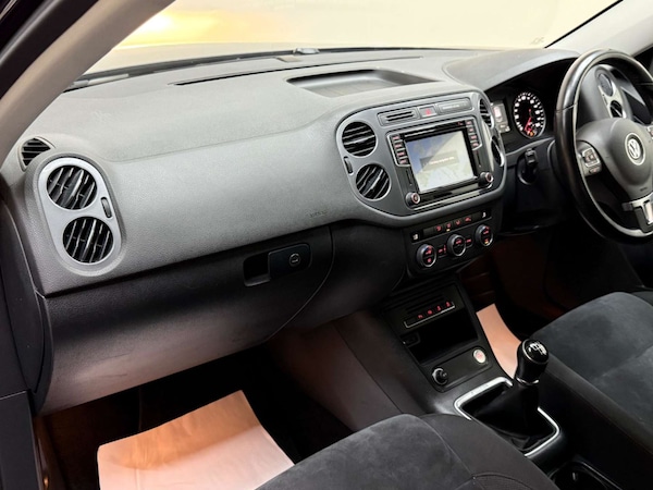 Used Volkswagen Tiguan 2015 for sale - 76180998: Photo 33