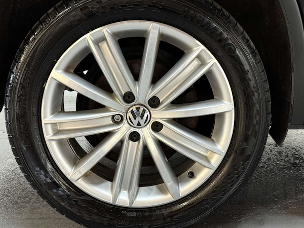 Used Volkswagen Tiguan 2015 for sale - 76180998: Photo 64