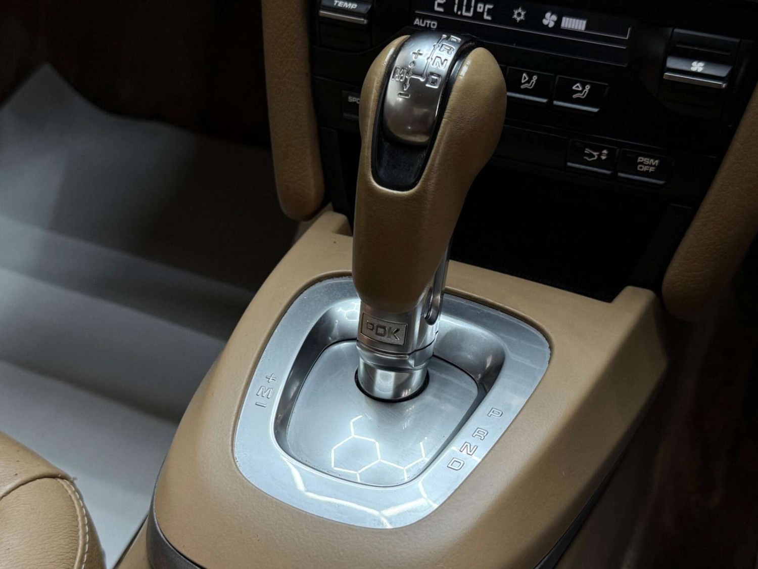 Used Porsche Cayman 2010 for sale - 76181058: Photo 25