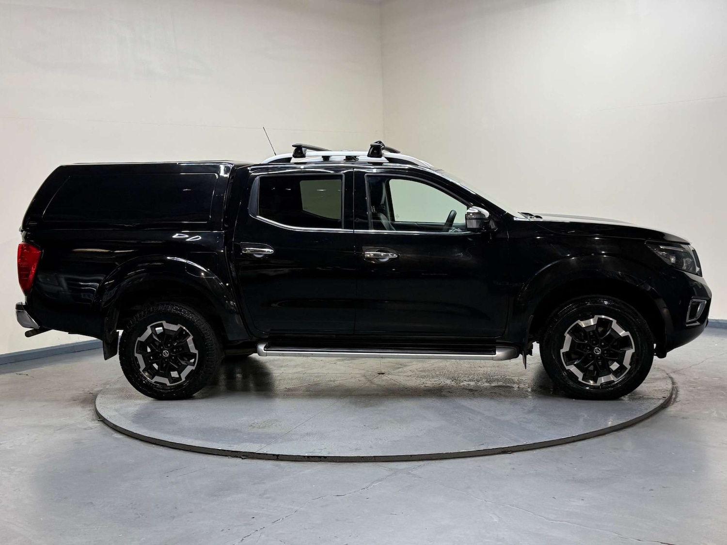 Used Nissan Navara 2021 for sale - 77502013: Photo 10