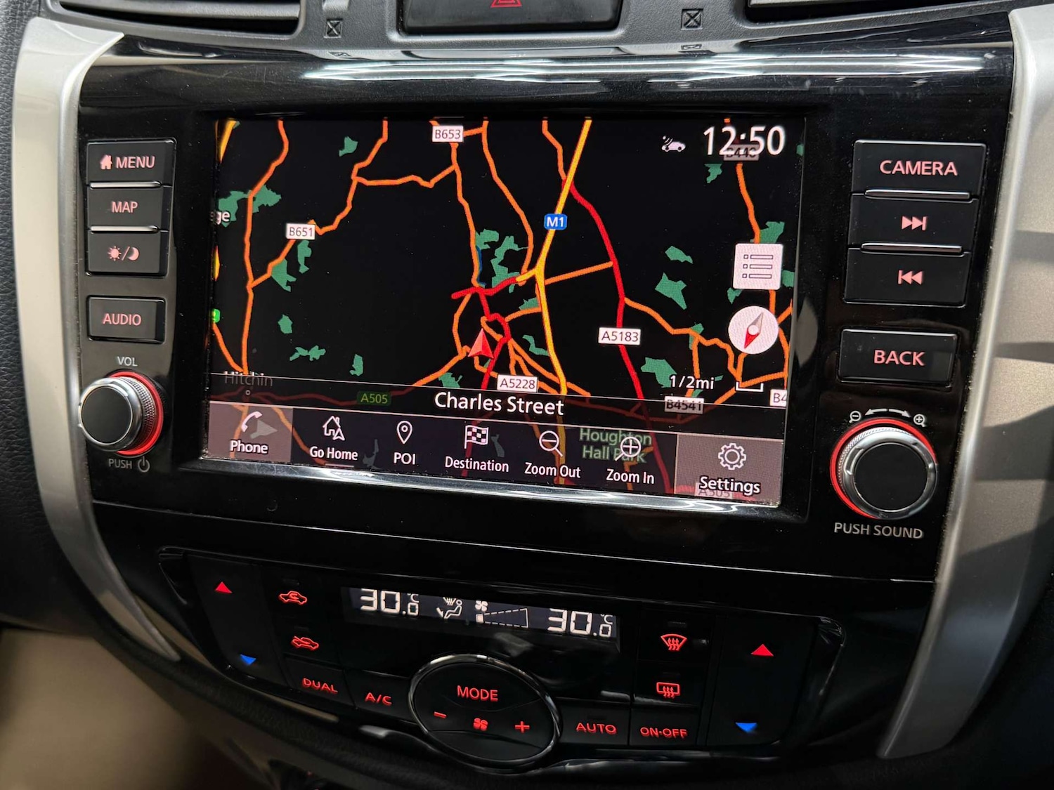 Used Nissan Navara 2021 for sale - 77502013: Photo 17