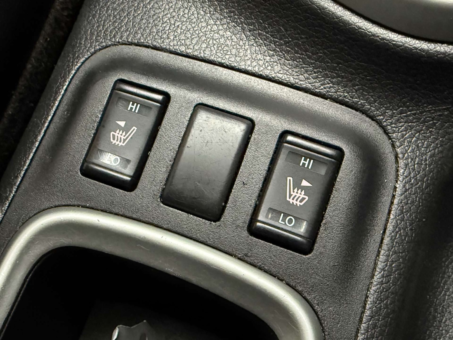 Used Nissan Navara 2021 for sale - 77502013: Photo 79