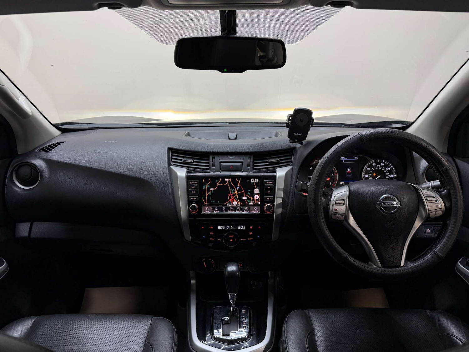 Used Nissan Navara 2021 for sale - 77502013: Photo 87