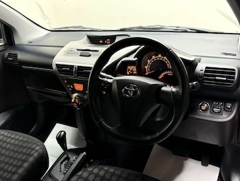 Used Toyota IQ 2011 for sale - 76739855: Photo