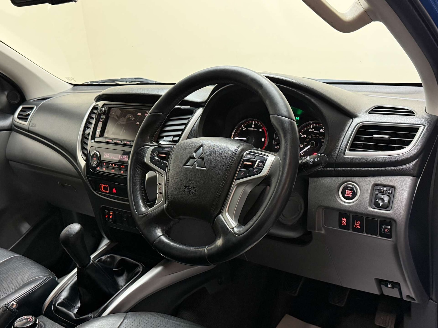 Used Mitsubishi L200 2017 for sale - 76946100: Photo 15